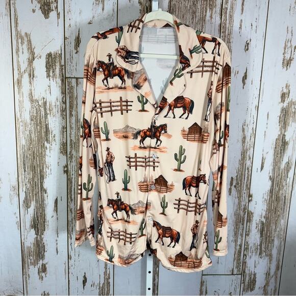 Unbranded Other - Western-Themed Pajama Top, Size XL. In good used condition!
